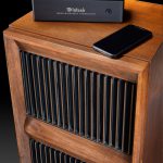 MB20 on ML-1C speaker with phone hi res