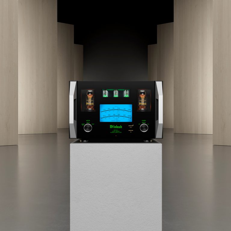 MC451 Pedestal hi res