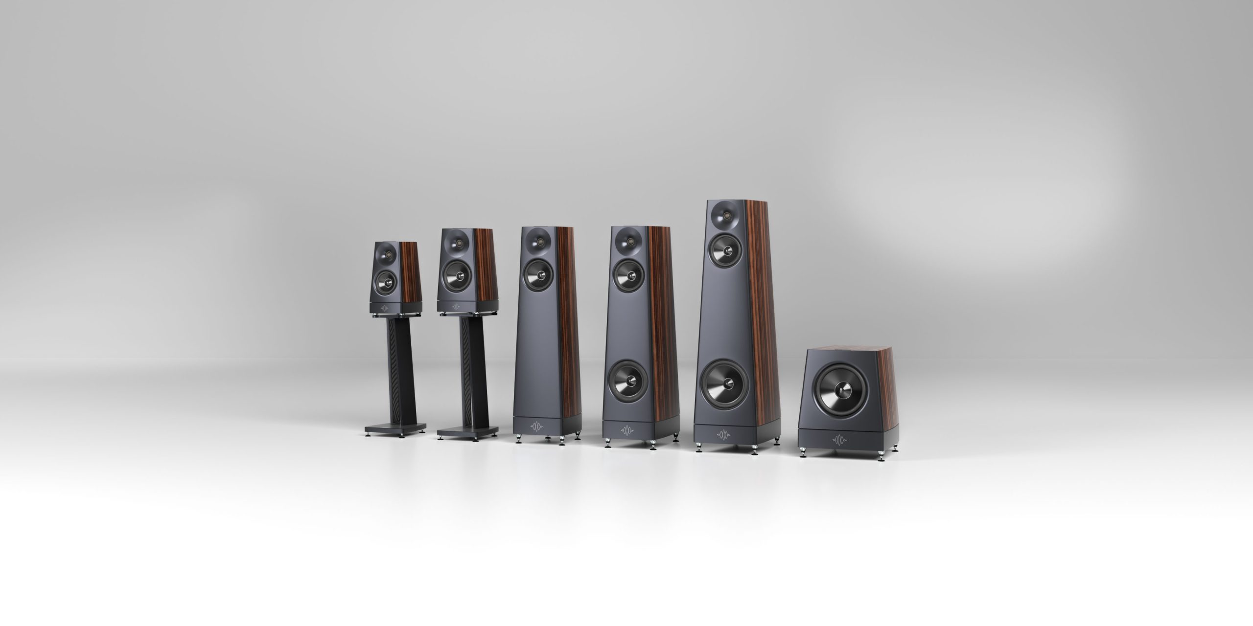 peaks-family-ebony-v4