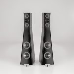 sonja-3-3-black-v5-gallery